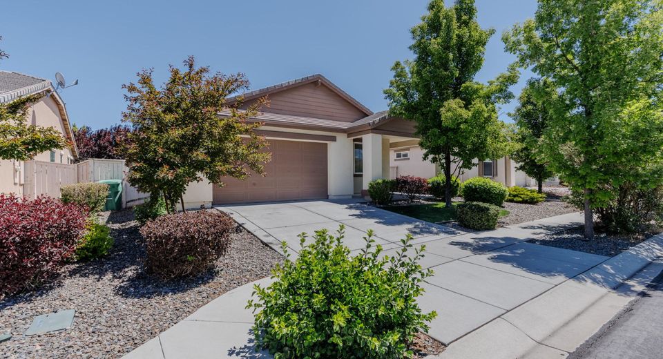 10172 Mesa Cortona Drive, Reno, NV 89521 Photo