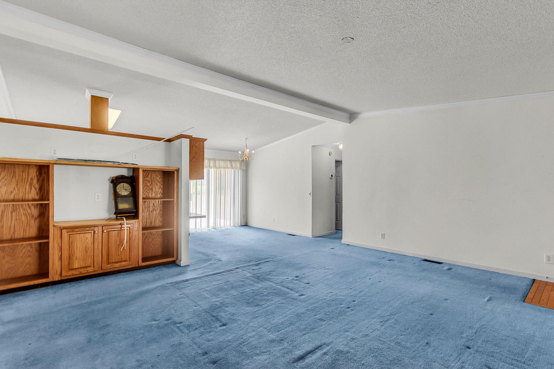 115 Decker Court Photo 7