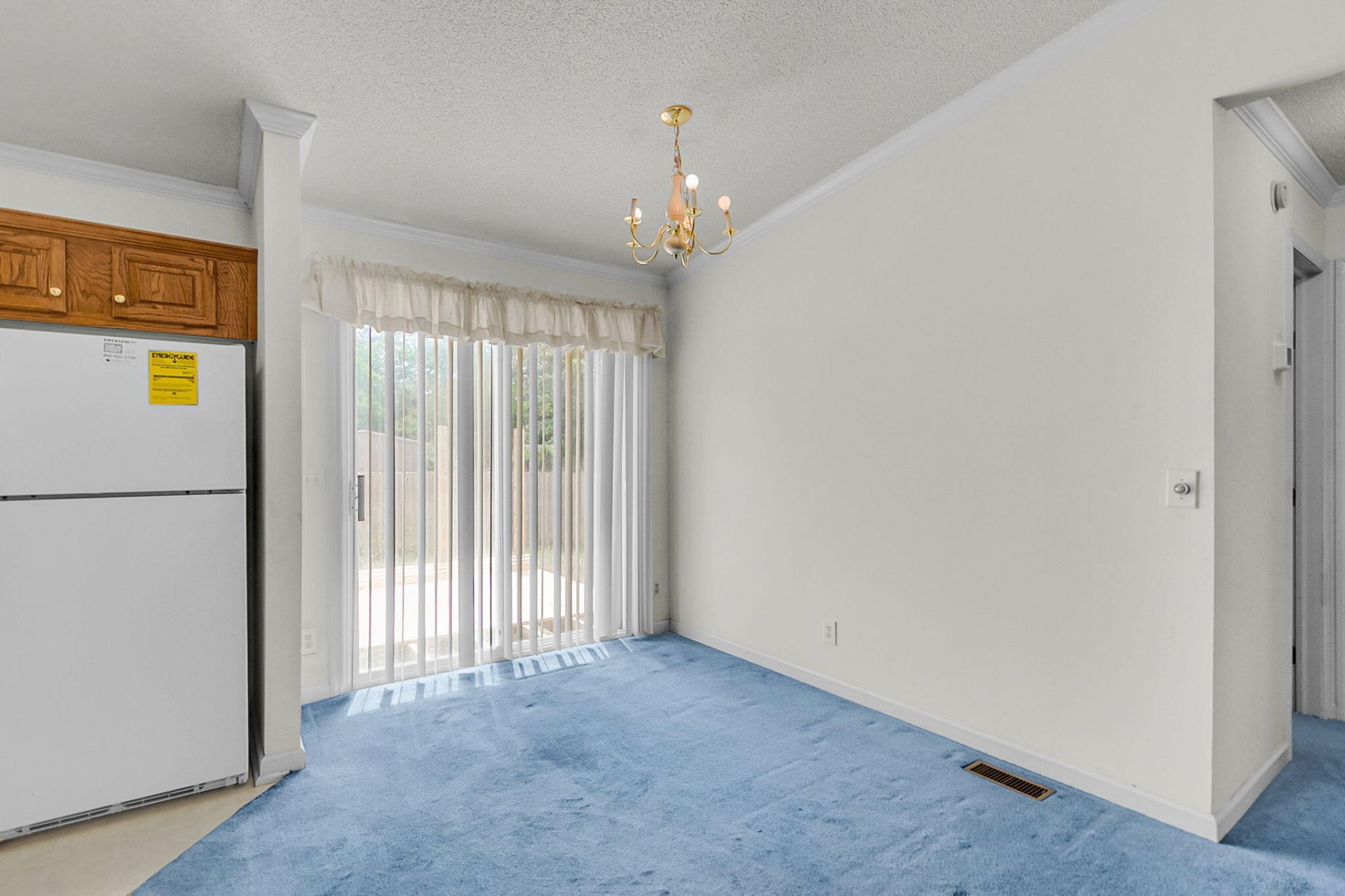 115 Decker Court Photo 8