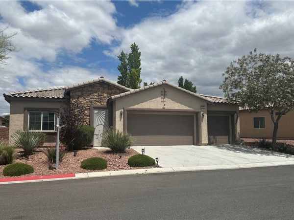 5224 E San Palo Drive , Pahrump, NV 89061