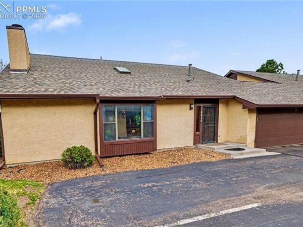 4656 Winewood Village Drive, Colorado Springs, CO 80917