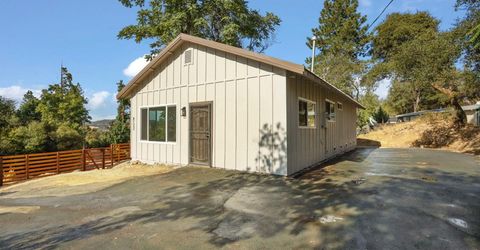 8122 Main St, Mokelumne Hill, CA 95245 Photo