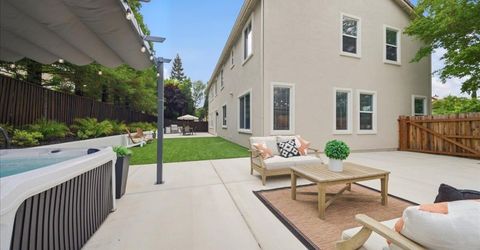 6406 Cosmos Ct, Rocklin, CA 95677 Photo