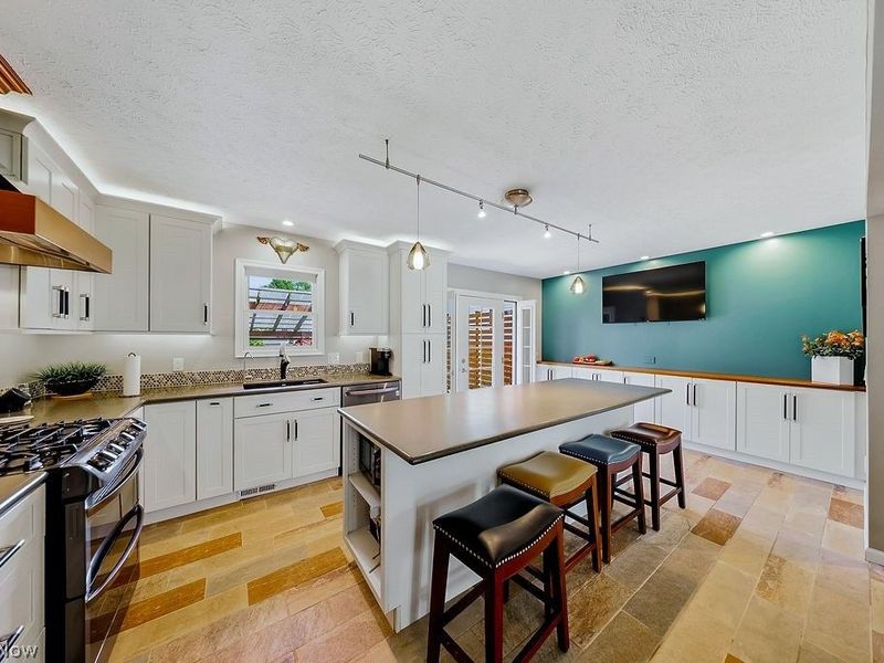 5859 Sequoia Court, Mentor on the Lake, OH 44060 Photo 17