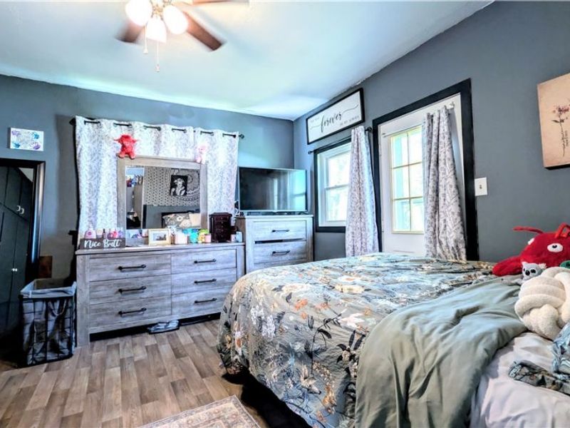 406 E Main Road, Conneaut, OH 44030 Photo 12