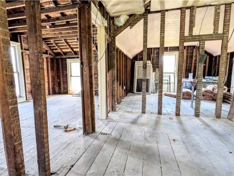 406 E Main Road, Conneaut, OH 44030 Photo 22