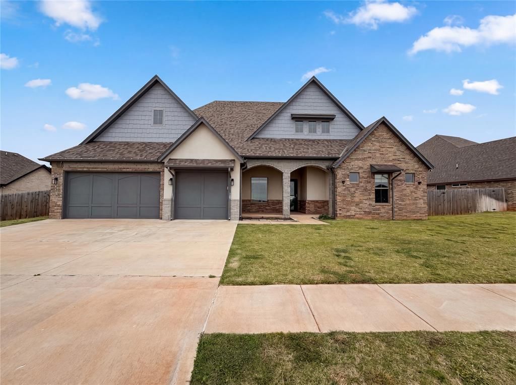 3900 Wedgewood Creek Drive, Oklahoma City, OK 73179 Main Photo