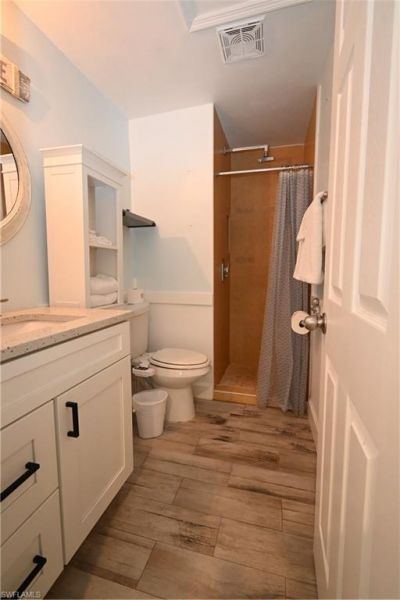 206 Cape Coral Pkwy W, Cape Coral, FL 33914 Photo