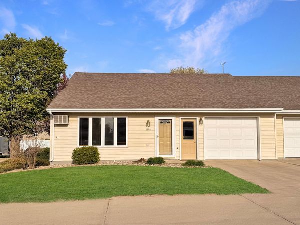 1004 Main Street, Edgerton, MN 56128