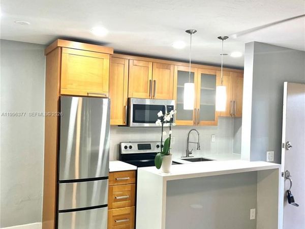 6310 SW 79th St , Unit 22, South Miami, FL 33143