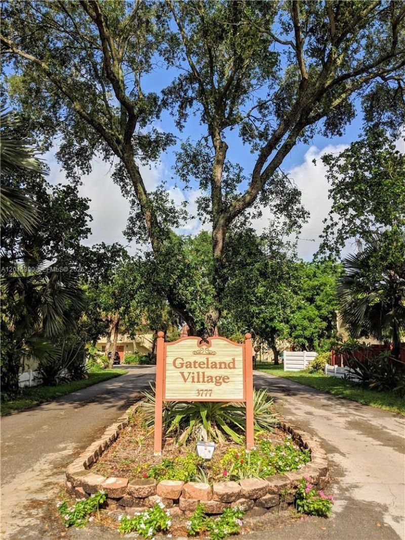 3777 NW 78th Ave , Unit 14A, Davie, FL 33024 Photo