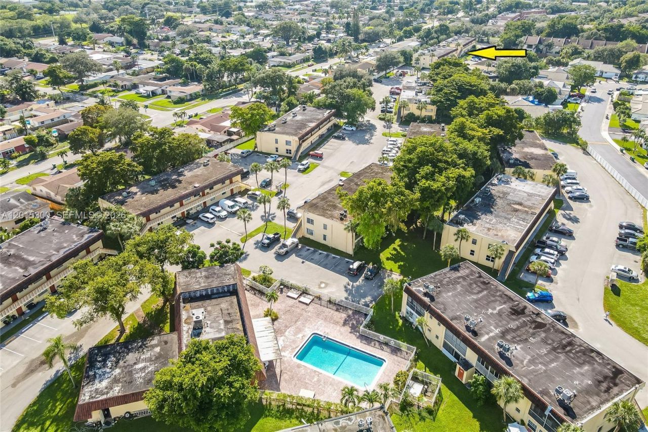 3777 NW 78th Ave , Unit 14A, Davie, FL 33024 Photo