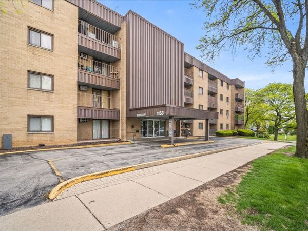 1133 S Finley Road , Unit 305, Lombard, IL 60148