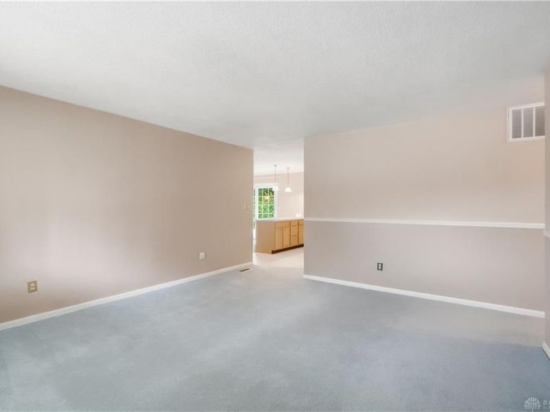 2535 Eckley Boulevard, Miami Township, OH 45449 Photo 7