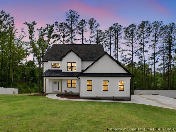 408 Stable Court, Linden, NC 28356