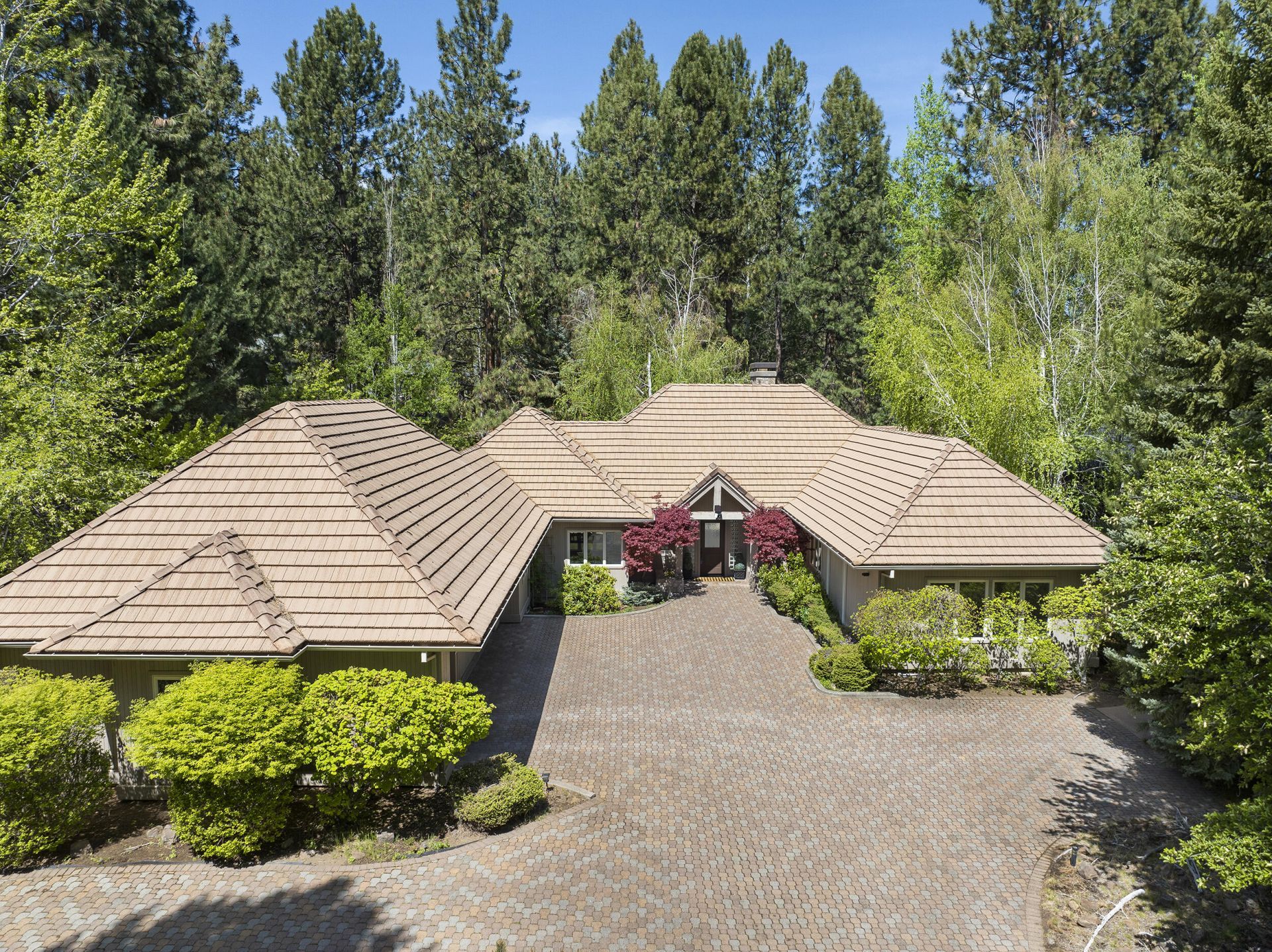 60645 Taos, Bend, OR 97702 Main Photo