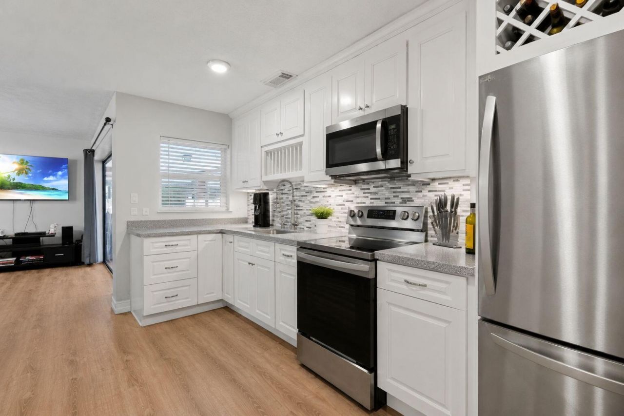 229 NE Sagamore Terrace, Port Saint Lucie, FL 34983 Photo