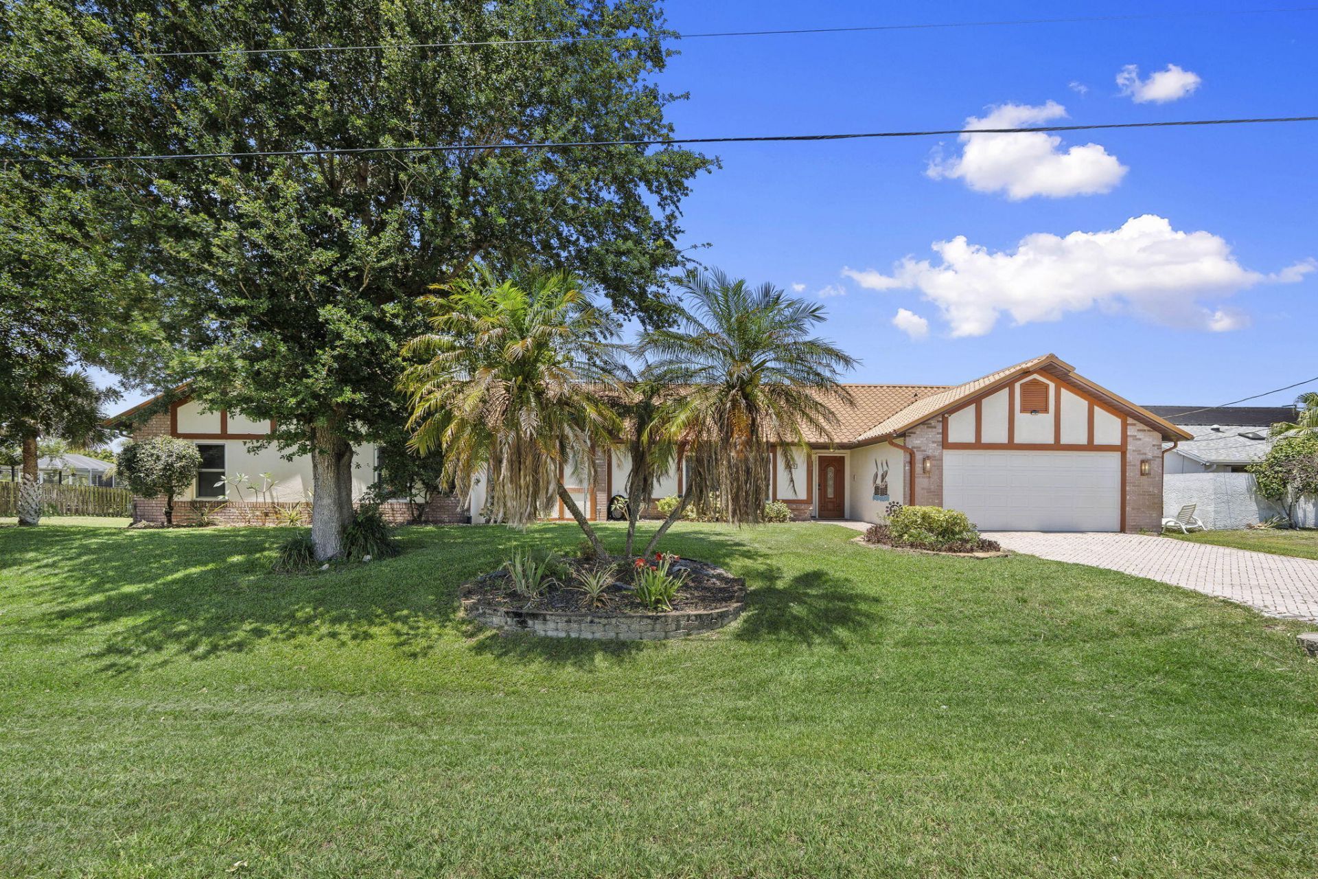229 NE Sagamore Terrace, Port Saint Lucie, FL 34983 Photo