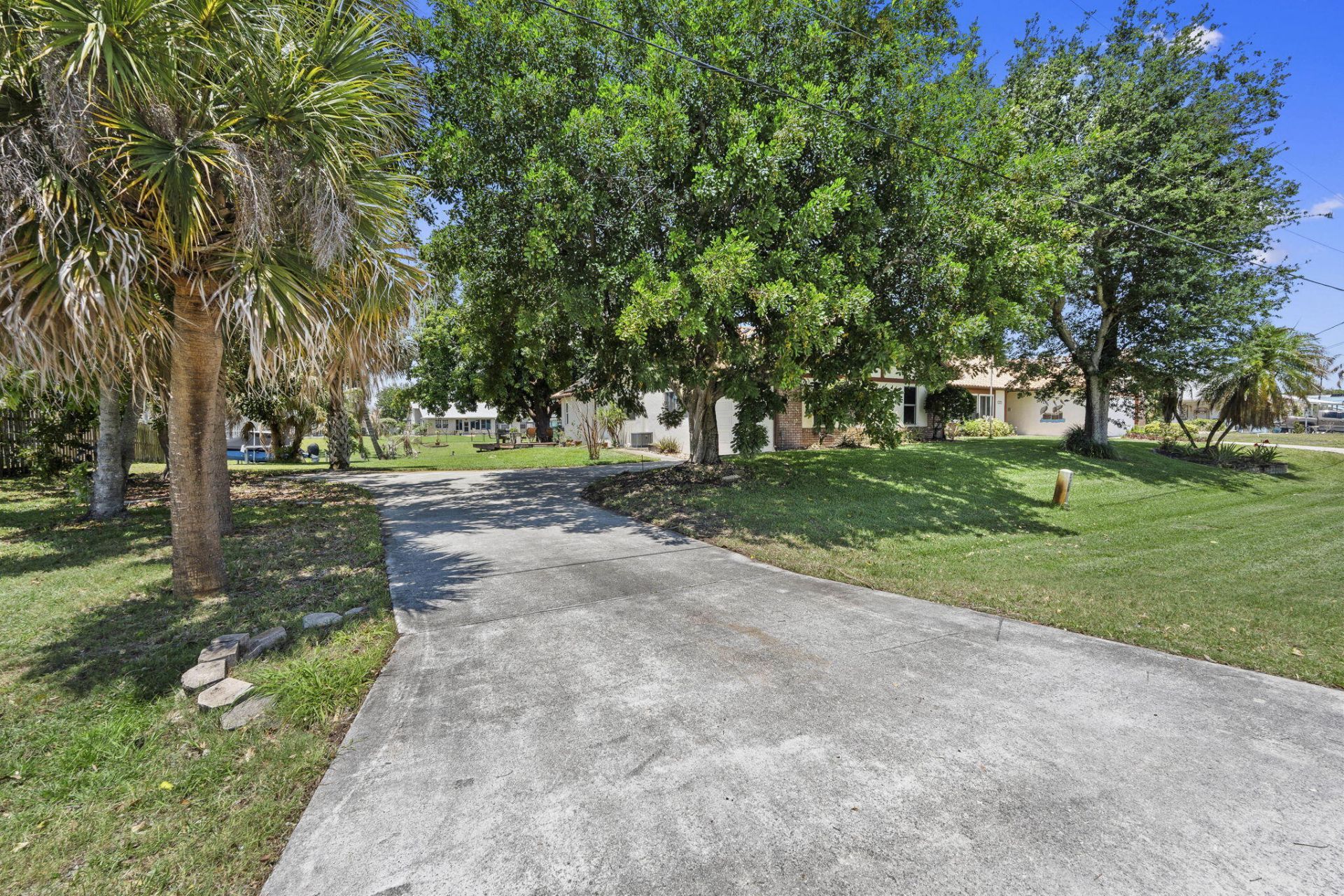 229 NE Sagamore Terrace, Port Saint Lucie, FL 34983 Photo