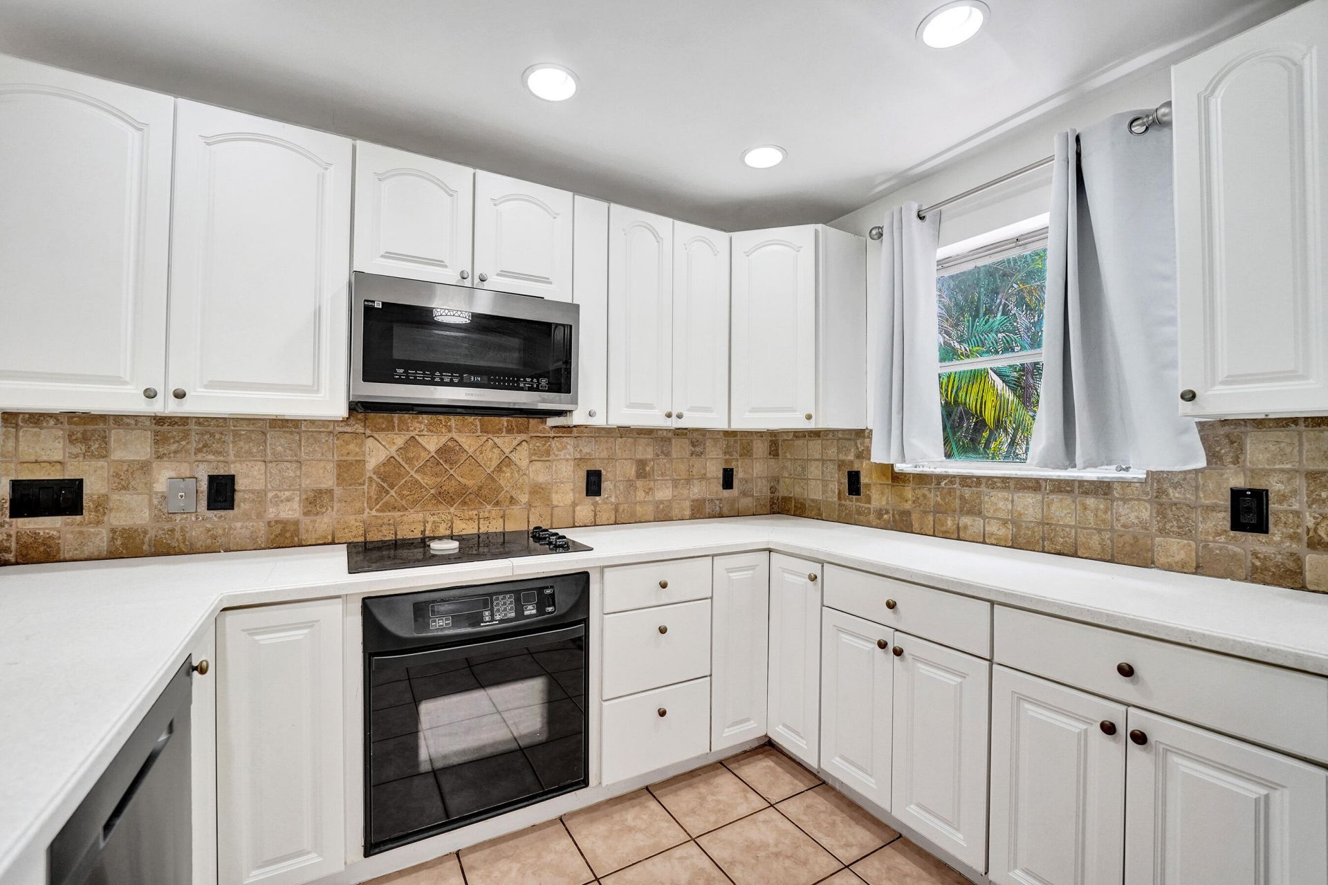 1208 NE 7th Street, Pompano Beach, FL 33060 Photo