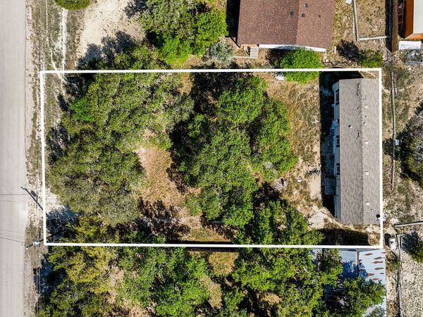 1231 Rotherman, Canyon Lake, TX 78133