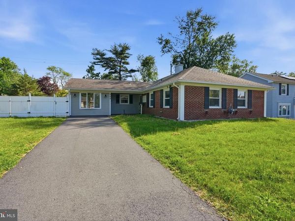222 PAGEANT LANE, WILLINGBORO, NJ 08046