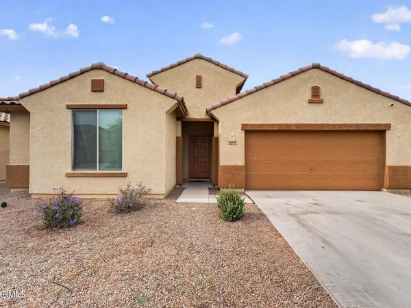 10548 W Crown King Rd Road, Tolleson, AZ 85353