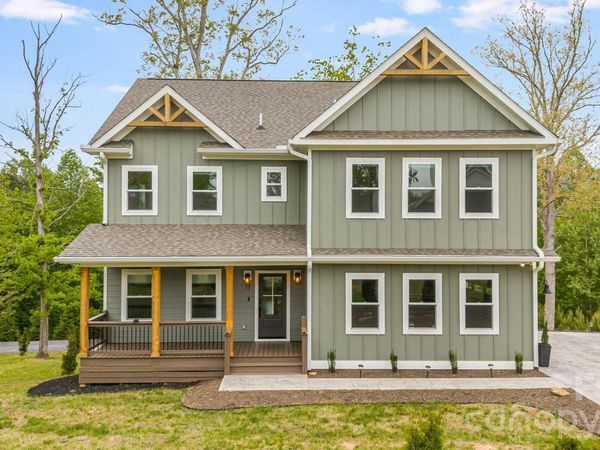 17 Baxter Woods Lane , Candler, NC 28715