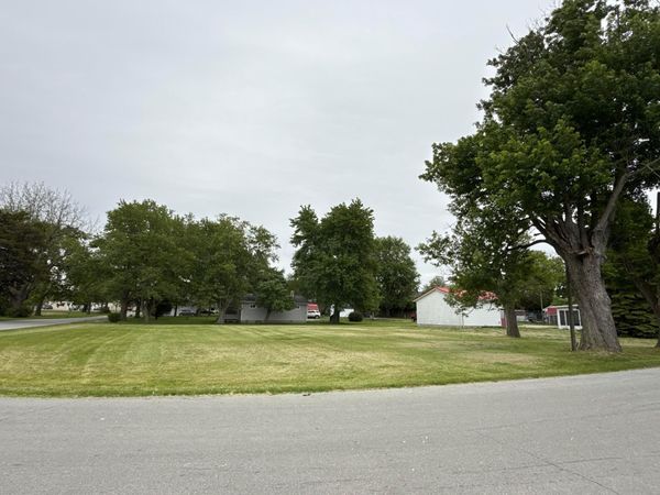 0 West Street , Bloomingburg, OH 43106