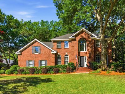 686 Cain Drive, Mount Pleasant, SC 29464