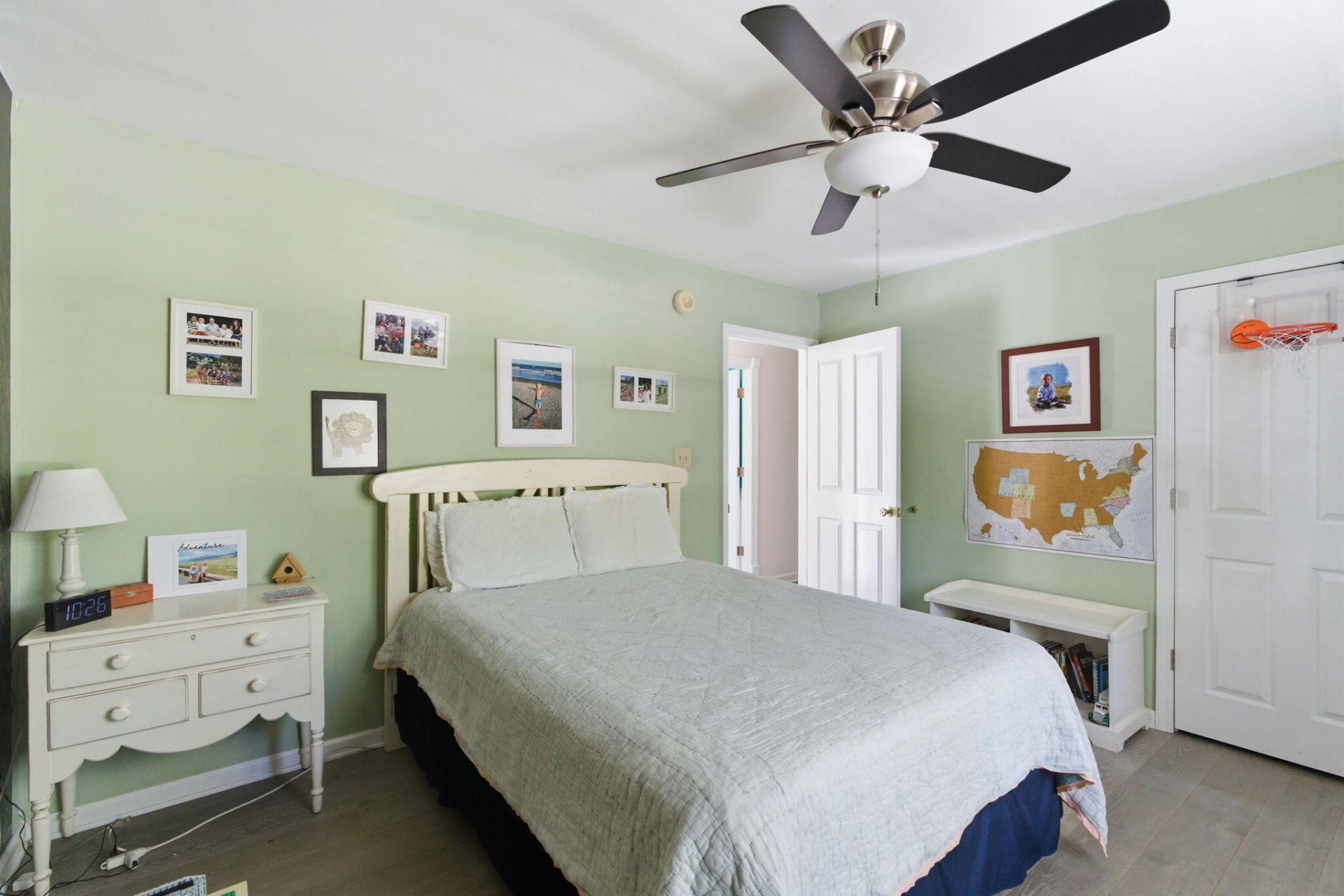 686 Cain Drive Photo 25