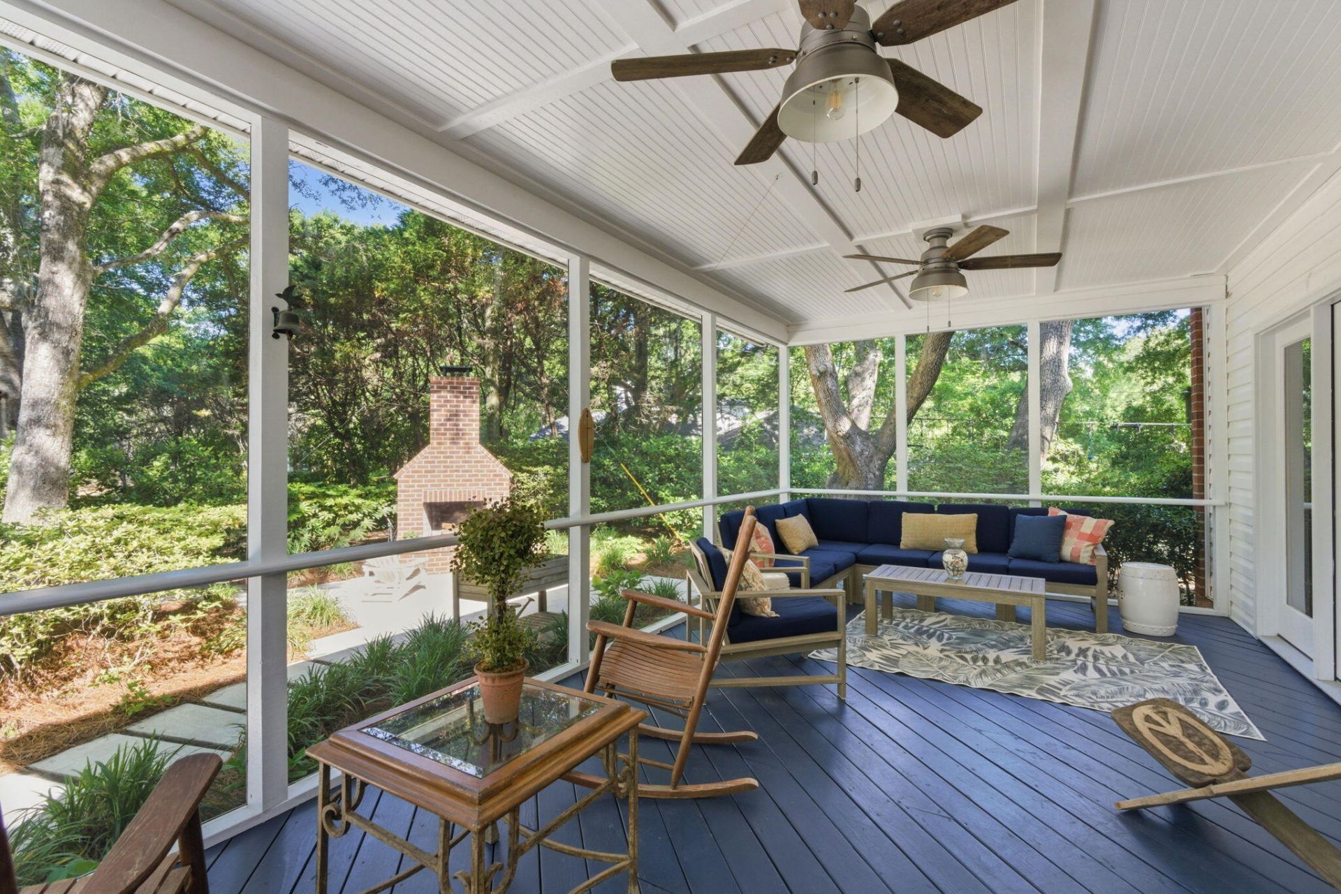 686 Cain Drive Photo 32