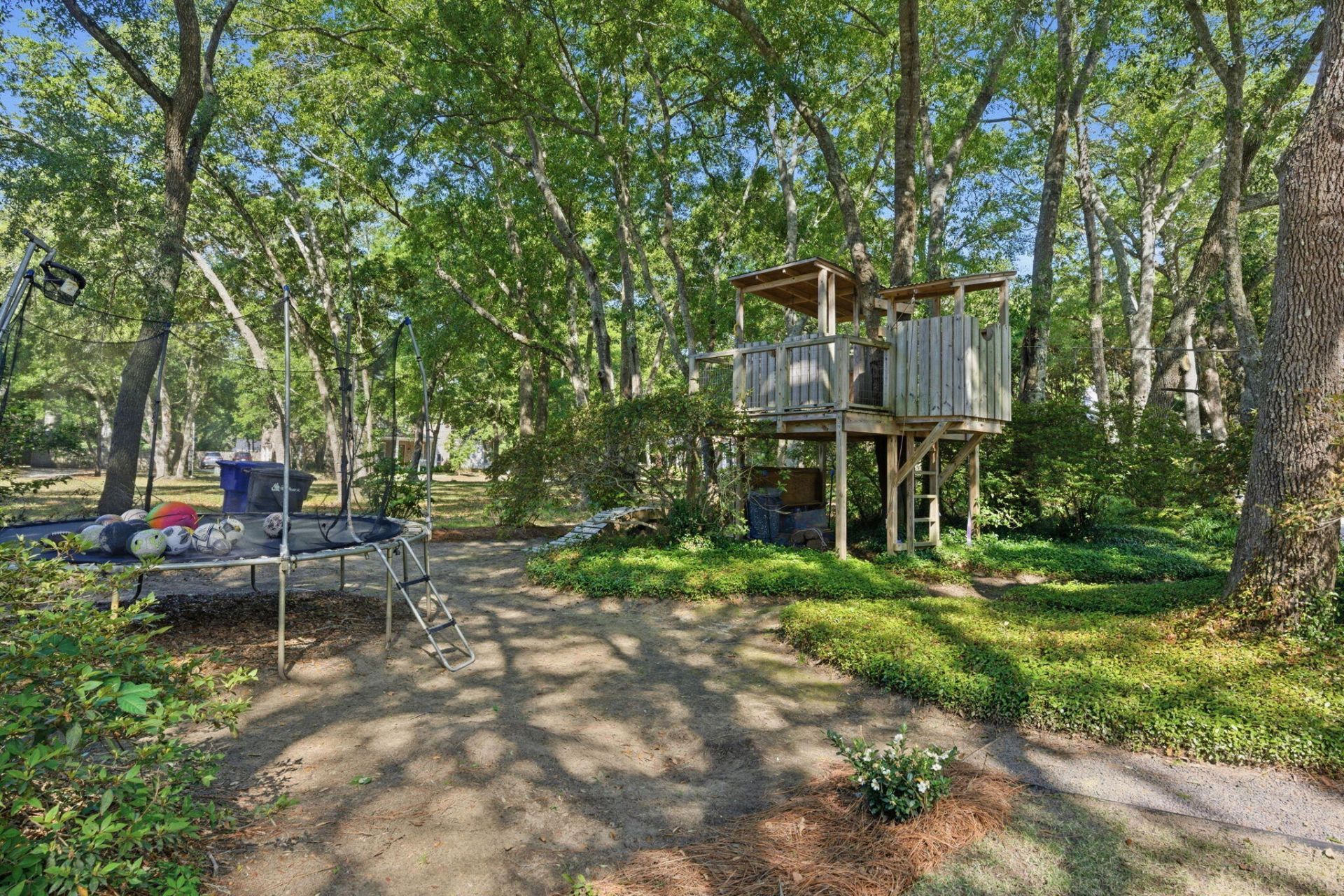 686 Cain Drive Photo 38