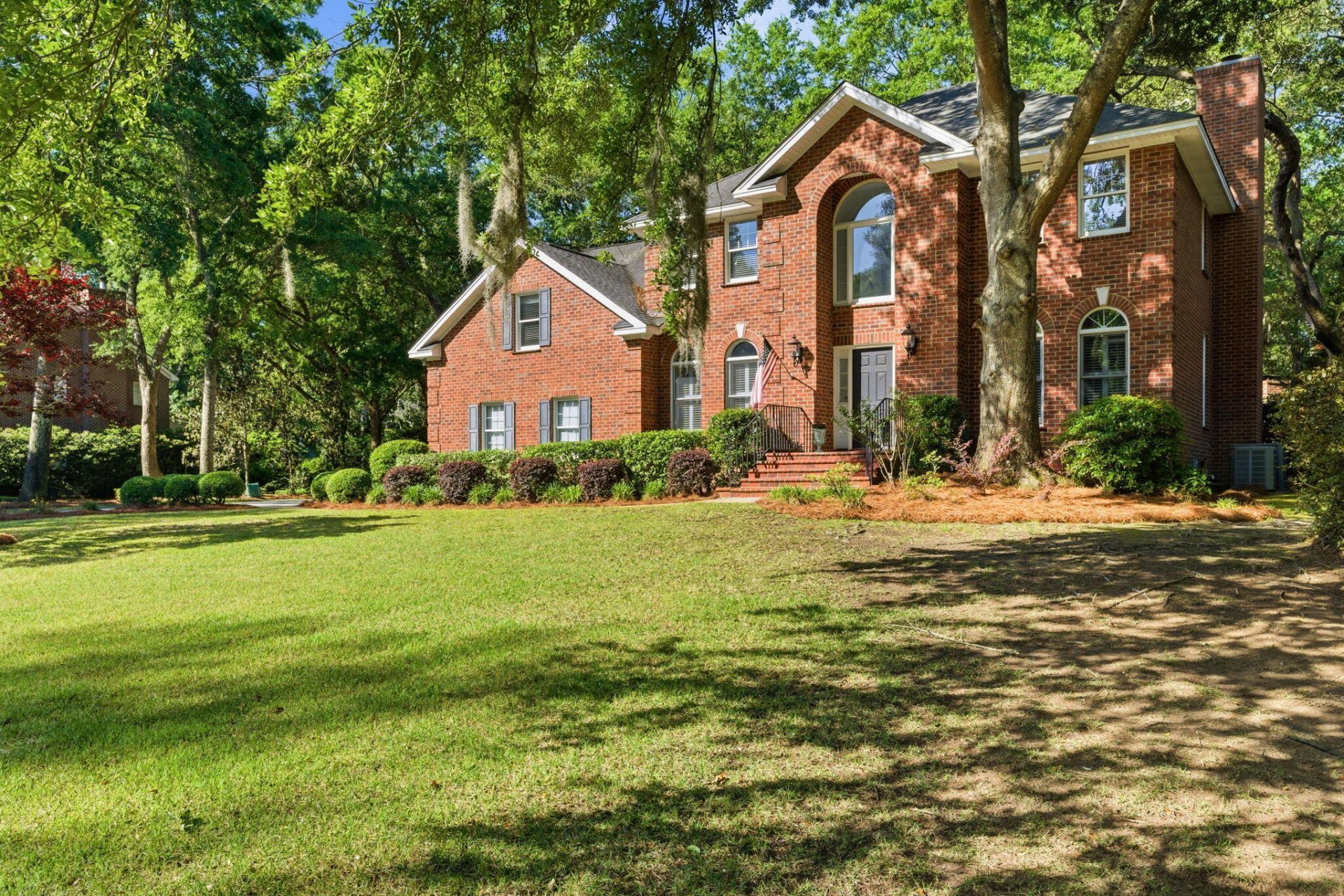 686 Cain Drive Photo 5