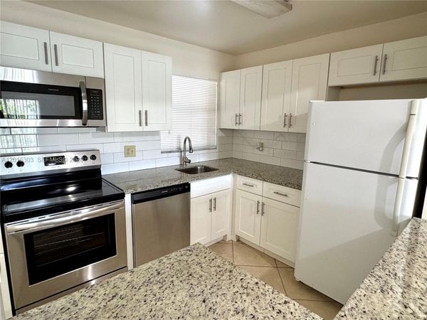 6900 Nova Dr , Unit 204-2, Davie, FL 33317