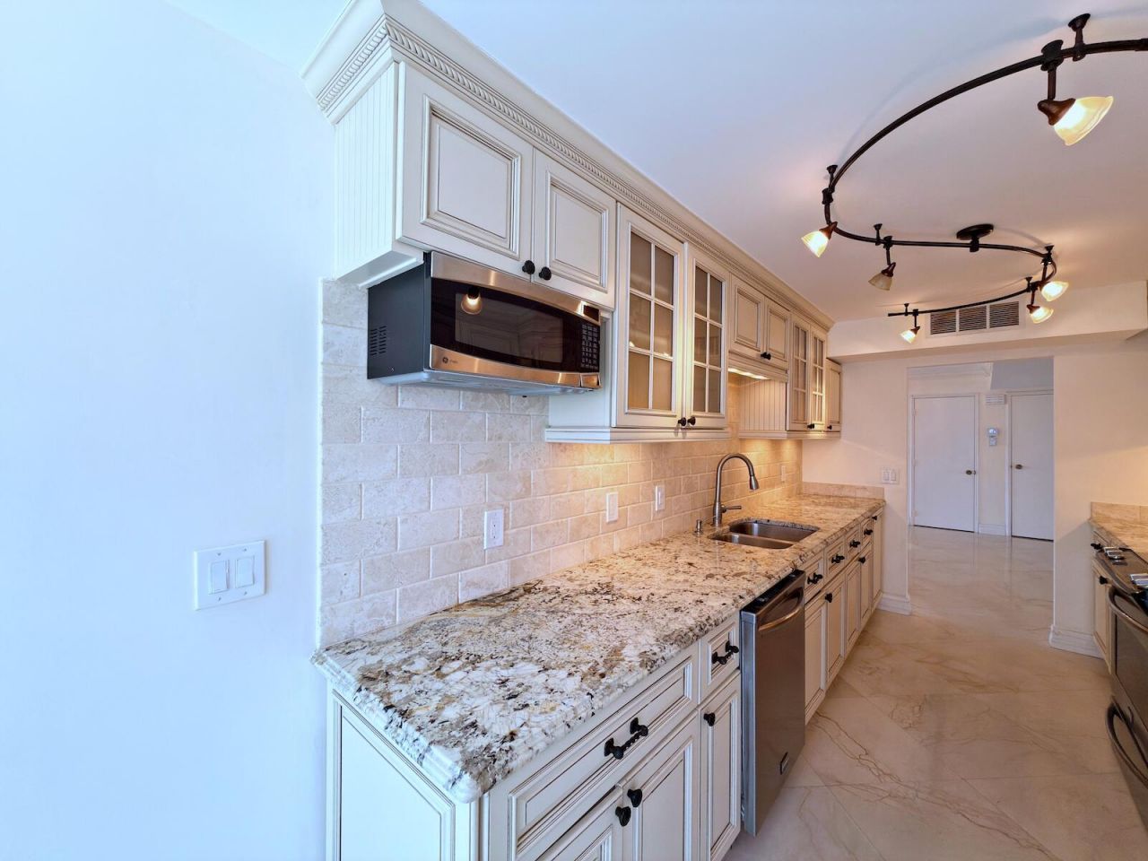 3546 S Ocean Boulevard, Unit 410, South Palm Beach, FL 33480 Photo