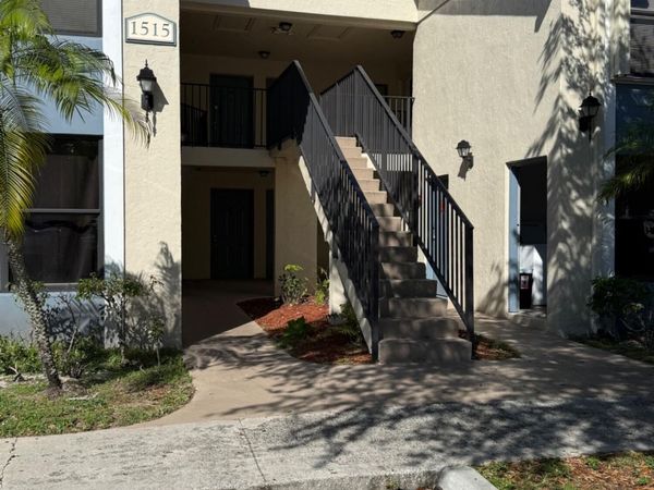 1515 Lake Crystal Drive, Unit B, West Palm Beach, FL 33411