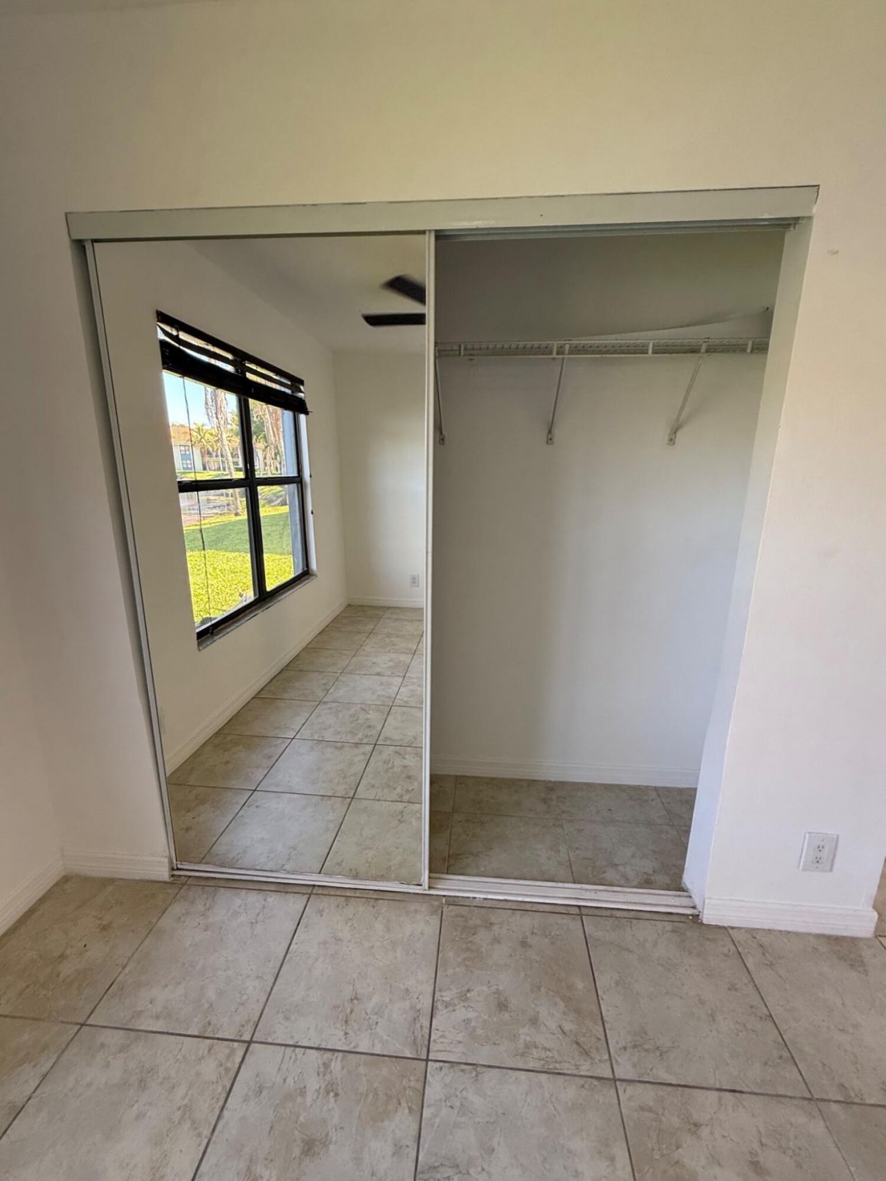 1515 Lake Crystal Drive, Unit B, West Palm Beach, FL 33411 Photo