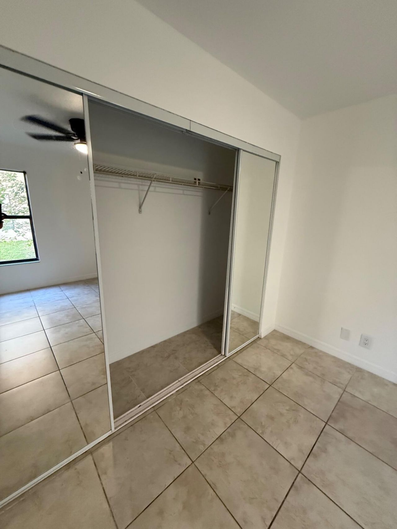 1515 Lake Crystal Drive, Unit B, West Palm Beach, FL 33411 Photo