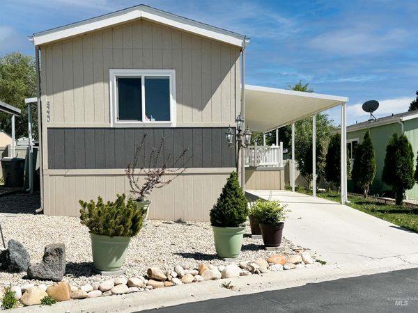 8220 S Blue Rim Lane, Unit 39, Boise, ID 83716