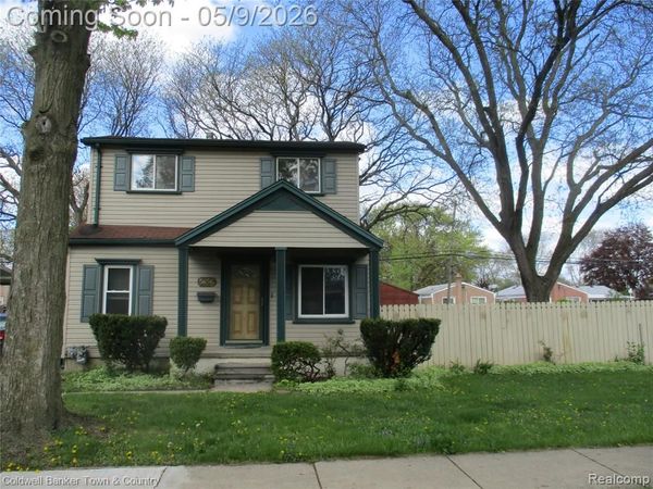 5656 Monroe Street , Dearborn Heights, MI 48125
