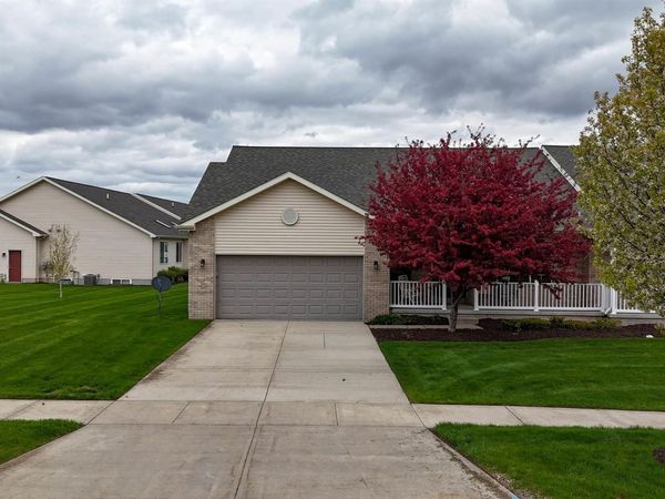 1631 Heritage Way, Mt Pleasant, MI 48858