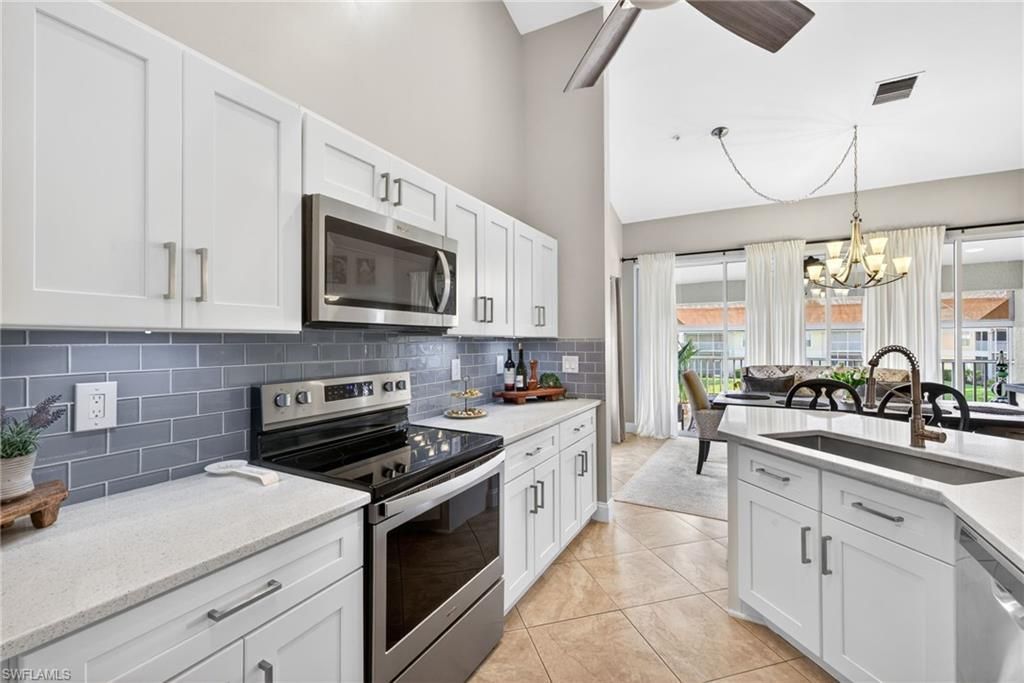 5135 Cobble Creek Ct, Unit 201, Naples, FL 34110 Photo