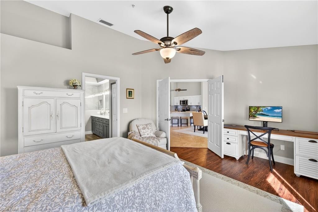 5135 Cobble Creek Ct, Unit 201, Naples, FL 34110 Photo