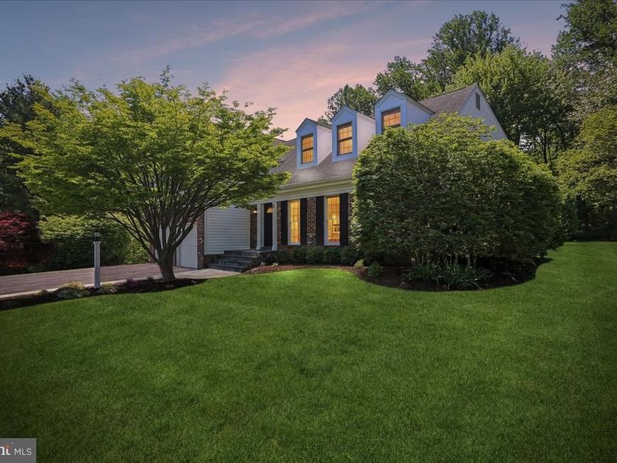9 Kings Valley Court, Damascus, MD 20872 Main Photo