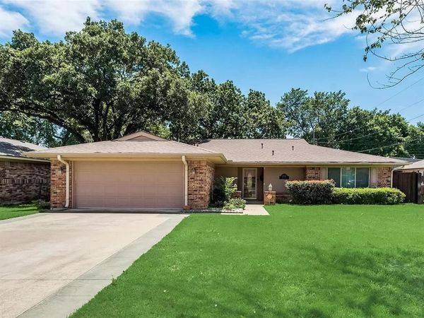 1912 Anna Drive , Irving, TX 75061