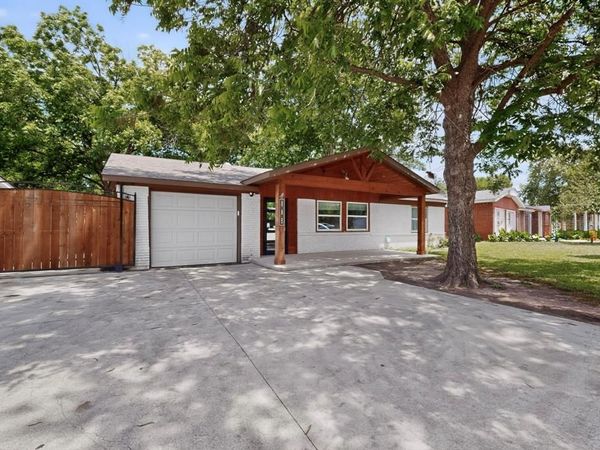 805 Buena Vista Drive, Arlington, TX 76010