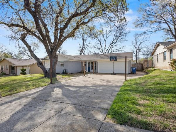 1716 Caravan Trail, Dallas, TX 75241