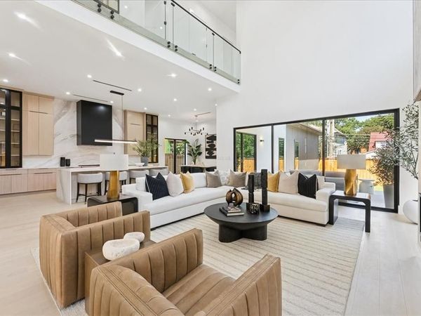 7111 Coronado Avenue, Dallas, TX 75214