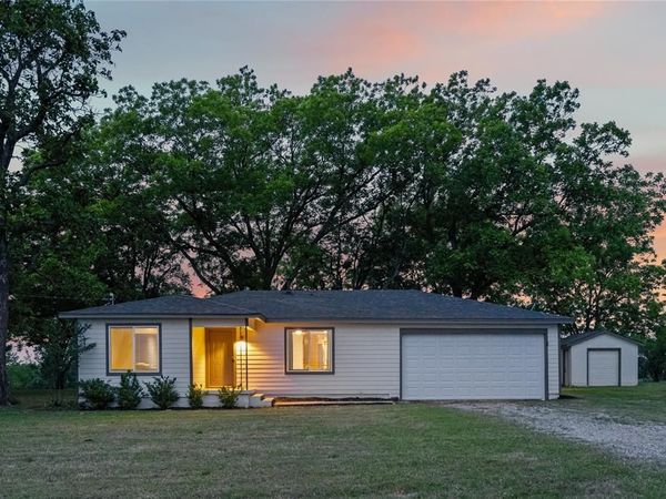 341 Reast Road, Whitesboro, TX 76273